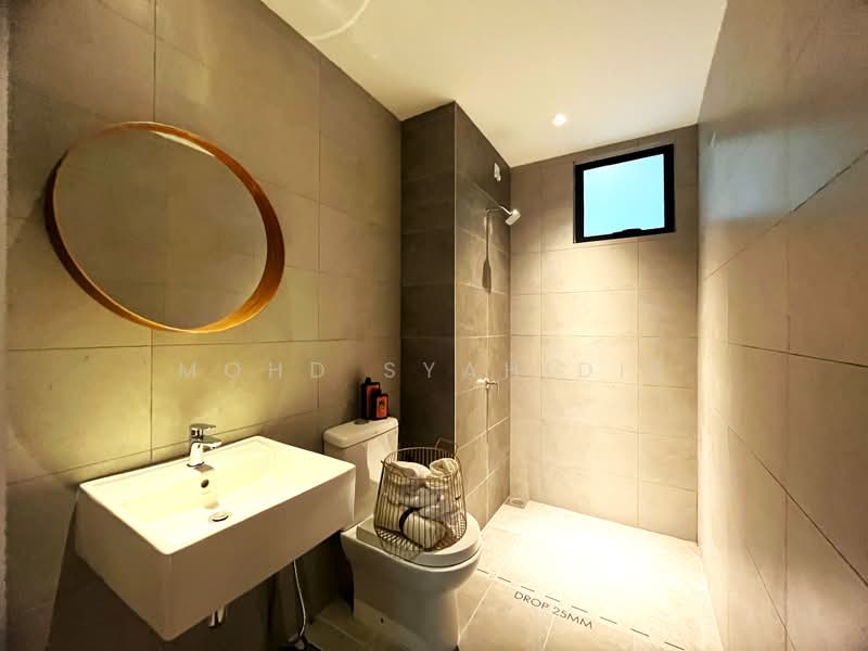 Servis Apartment untuk Dijual di M Astra - Mohd Syahidie - Bathroom - PropertyGuru.com.my