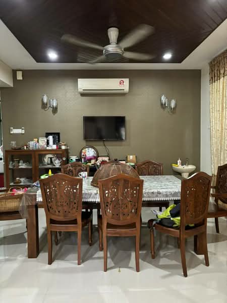 Rumah Banglo untuk Dijual di Sungai Gelugor (Gelugor) - Aswad . - Dining Room - PropertyGuru.com.my