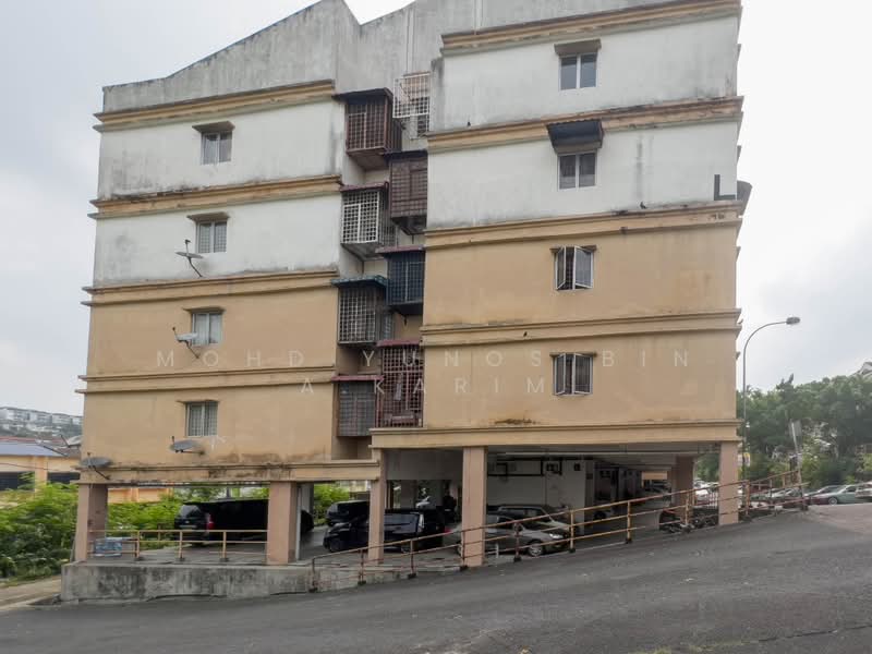 Apartment for Sale at Taman Kajang Sentral - Mohd Yunos Bin A.Karim - Exterior - PropertyGuru.com.my