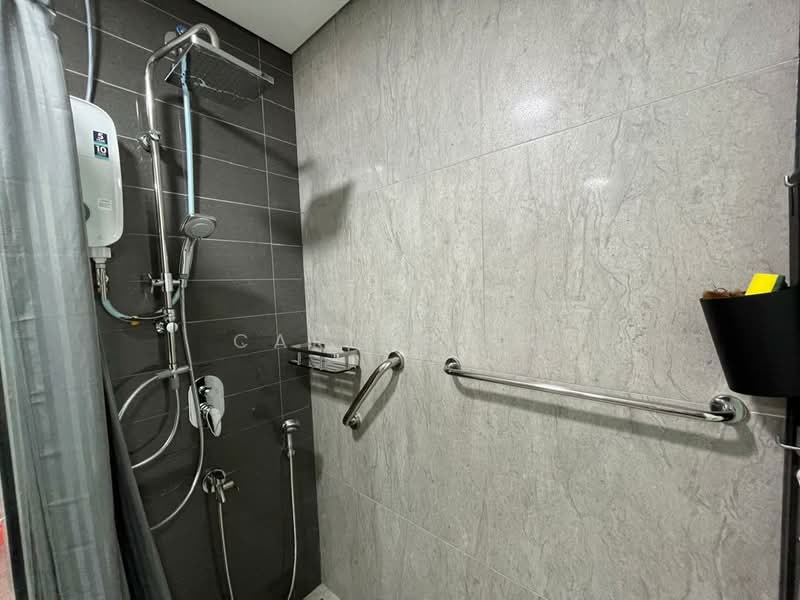 Servis Apartment untuk Dijual di Cantara Residences - Carlos Ng - Bathroom - PropertyGuru.com.my