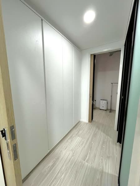 Servis Apartment untuk Dijual di Cantara Residences - Carlos Ng - Corridor - PropertyGuru.com.my