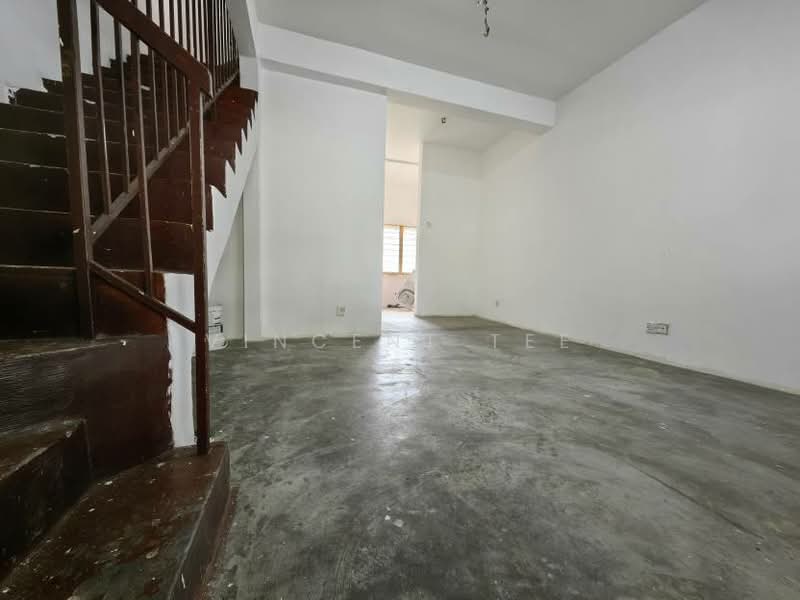 Rumah Teres 2 Tingkat untuk Dijual di Taman Bendahara (Kuala Selangor) - Vincent Tee - PropertyGuru.com.my