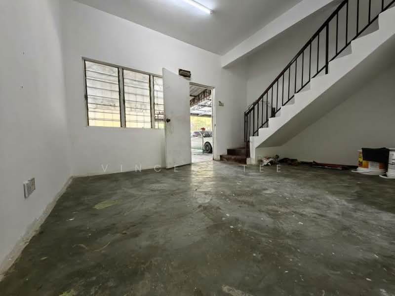 Rumah Teres 2 Tingkat untuk Dijual di Taman Bendahara (Kuala Selangor) - Vincent Tee - PropertyGuru.com.my