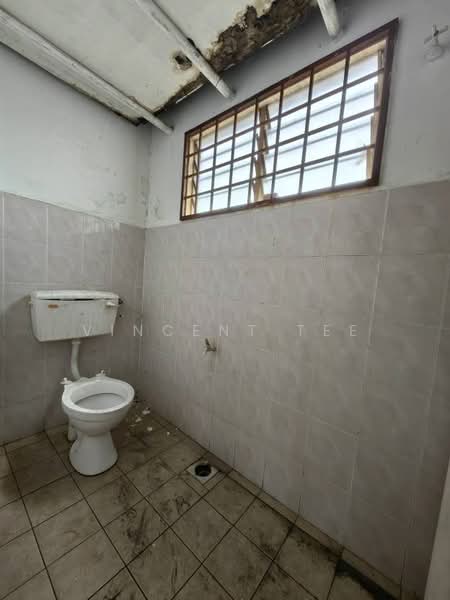 Rumah Teres 2 Tingkat untuk Dijual di Taman Bendahara (Kuala Selangor) - Vincent Tee - PropertyGuru.com.my