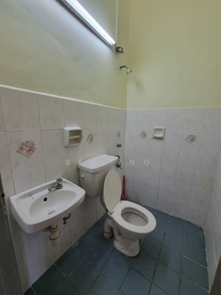 2-storey Terraced House for Sale in Kapar (Selangor) - Bee Ang - Bathroom - PropertyGuru.com.my