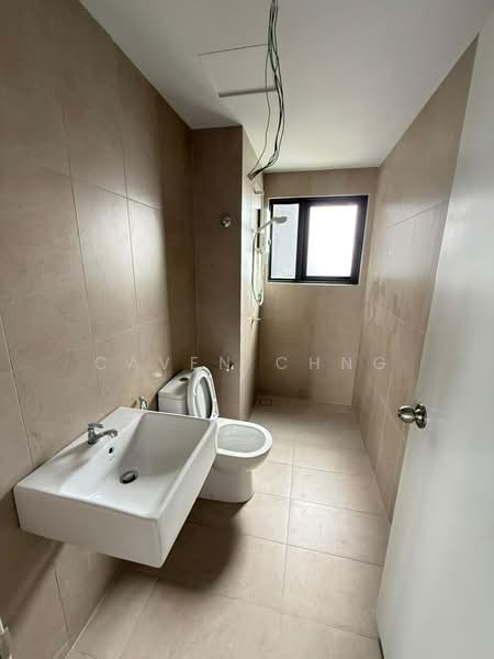 Kondominium untuk Dijual di KAIA Heights Equine - Caven Chng - Bathroom - PropertyGuru.com.my