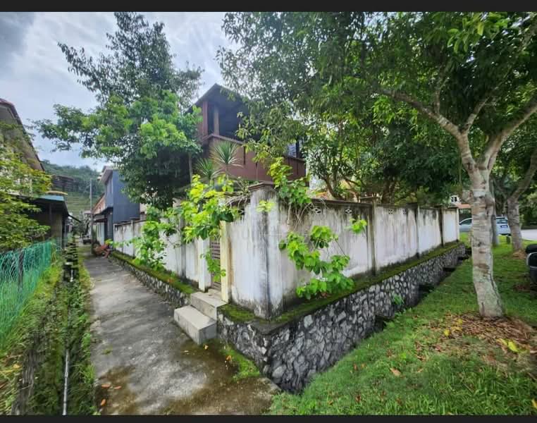 2-storey Terraced House for Sale in Bandar Puncak Alam (Puncak Alam) - HELMY IZZUDIN - Exterior - PropertyGuru.com.my