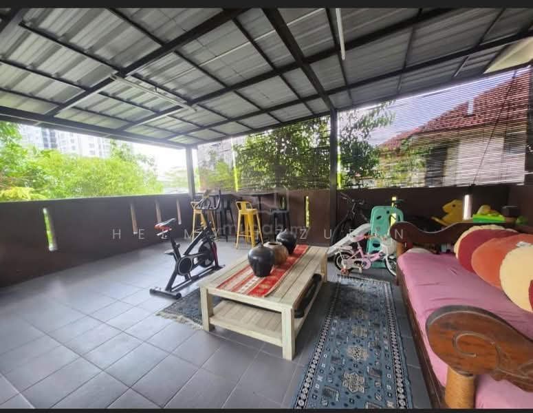 2-storey Terraced House for Sale in Bandar Puncak Alam (Puncak Alam) - HELMY IZZUDIN - Balcony - PropertyGuru.com.my
