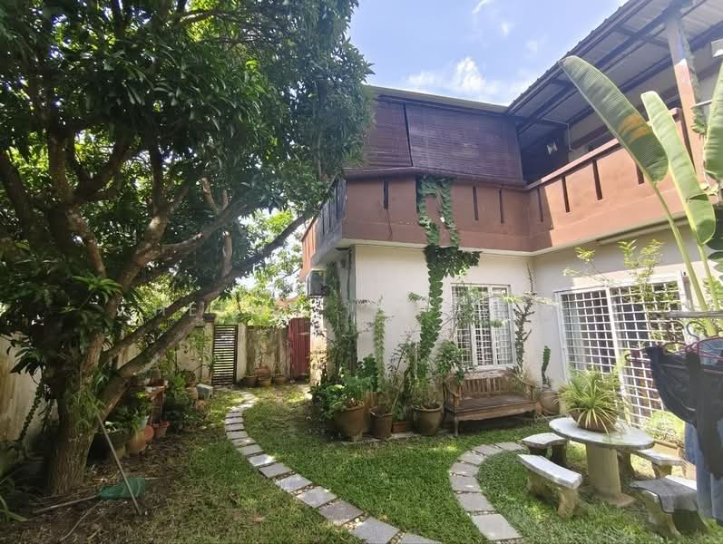 2-storey Terraced House for Sale in Bandar Puncak Alam (Puncak Alam) - HELMY IZZUDIN - Exterior - PropertyGuru.com.my
