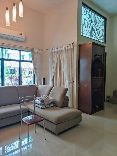 Condominium for Sale at Scotland Villa - Anna Koay - Living Room - PropertyGuru.com.my