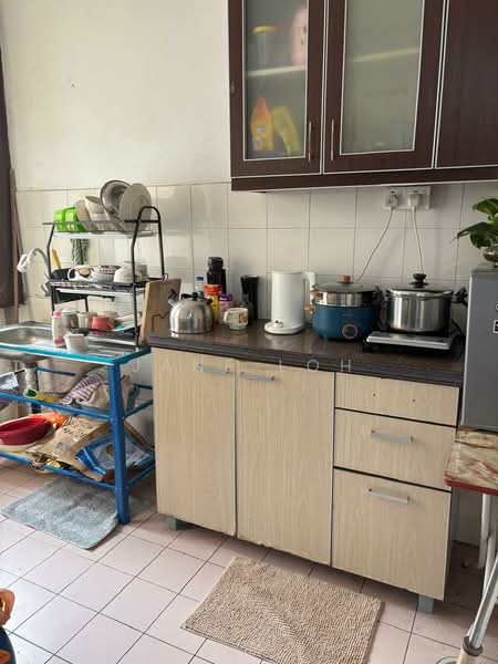 Apartment for Sale at Taman Lembah Maju - Jane Loh - Kitchen - PropertyGuru.com.my