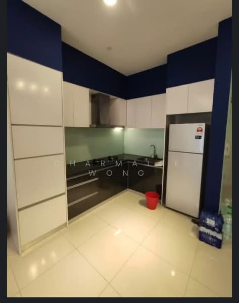 Servis Apartment untuk Disewa di The Azure Residences - Charmaine Wong - Kitchen - PropertyGuru.com.my