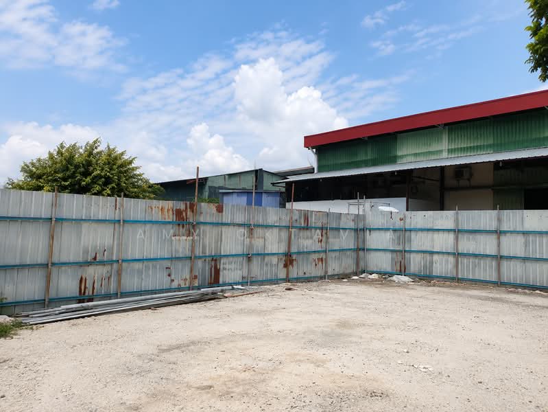 Industrial Land for Rent in Usj 1 (Subang Jaya) - Amy Oktavia - Exterior - PropertyGuru.com.my