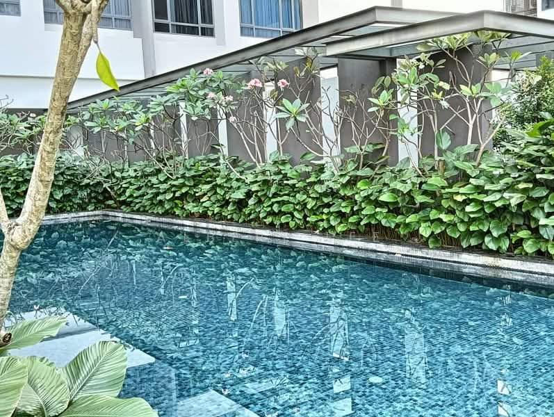 Servis Apartment untuk Disewa di Paloma @ Tropicana Metropark - Albert Lee - Pool - PropertyGuru.com.my