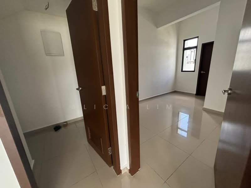 Rumah Teres 2 Tingkat untuk Dijual di Bandar Dato Onn (Tebrau) - Alicia Lim - PropertyGuru.com.my