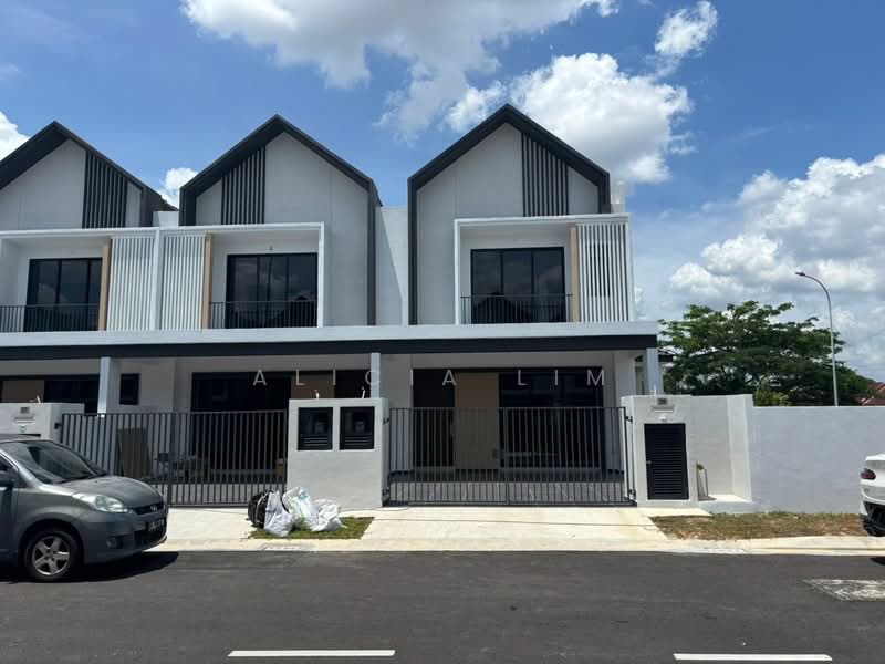 Rumah Teres 2 Tingkat untuk Dijual di Bandar Dato Onn (Tebrau) - Alicia Lim - PropertyGuru.com.my