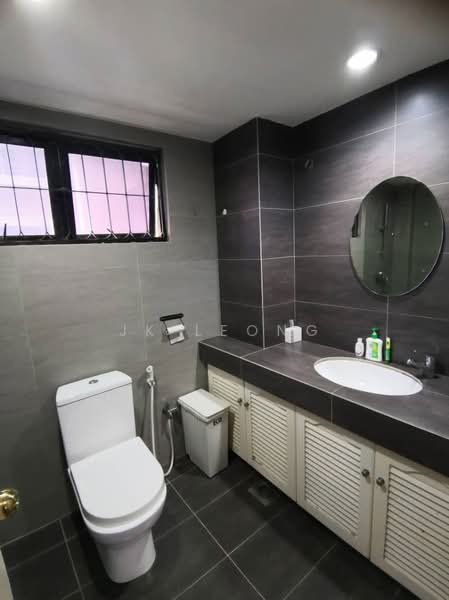 Kondominium untuk Dijual di Puncak Prima - JK Leong - Bathroom - PropertyGuru.com.my