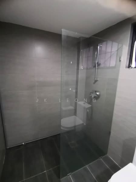 Kondominium untuk Dijual di Puncak Prima - JK Leong - Bathroom - PropertyGuru.com.my