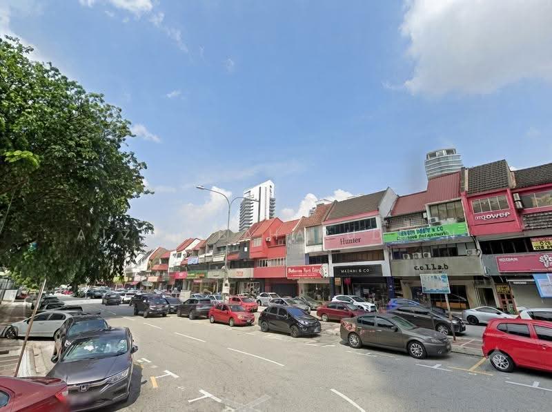 Shop for Rent in Taman Tun Dr Ismail (Kuala Lumpur) - Aizat Baharuddin - Exterior - PropertyGuru.com.my