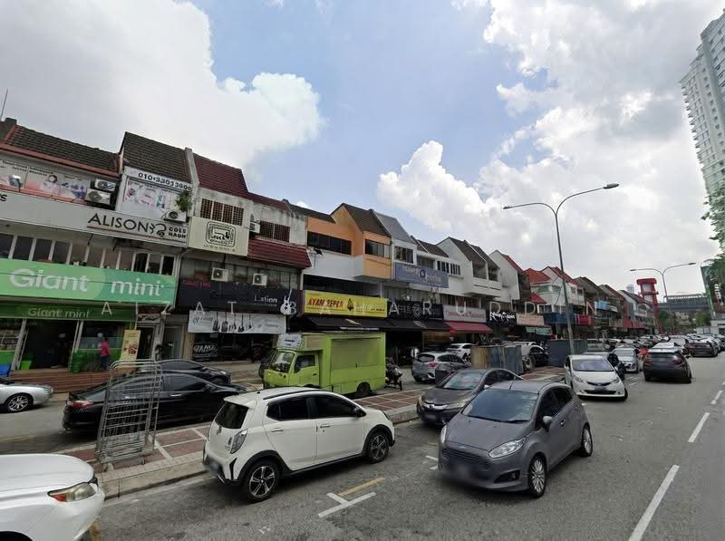 Shop for Rent in Taman Tun Dr Ismail (Kuala Lumpur) - Aizat Baharuddin - Exterior - PropertyGuru.com.my