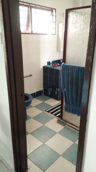 Zero-Lot Bungalow for Sale in Titiwangsa (Kuala Lumpur) - Ramona Luke - Bathroom - PropertyGuru.com.my