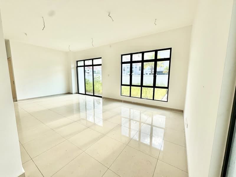 Rumah Kluster untuk Dijual di Taman Mount Austin (Tebrau) - Yik Tat - PropertyGuru.com.my