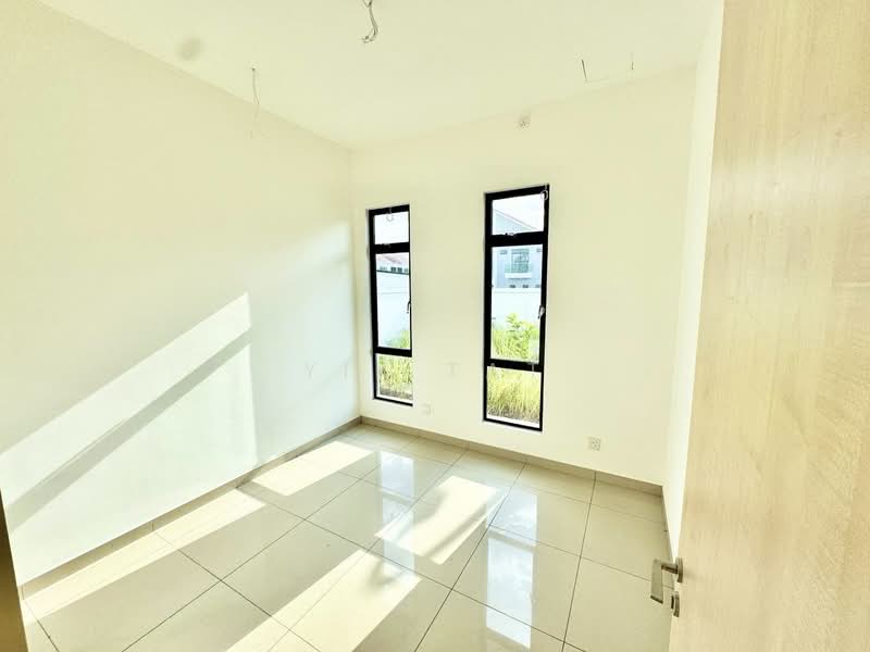 Rumah Kluster untuk Dijual di Taman Mount Austin (Tebrau) - Yik Tat - PropertyGuru.com.my