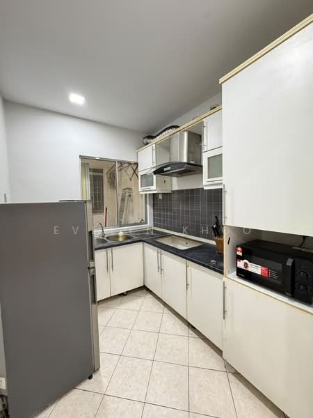 Apartment for Sale at Bayu Puteri - Evelyn Khoo - Kitchen - PropertyGuru.com.my