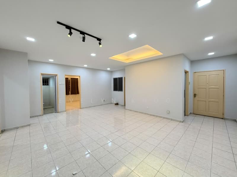 Apartment for Sale at Bayu Puteri - Evelyn Khoo - Living Room - PropertyGuru.com.my