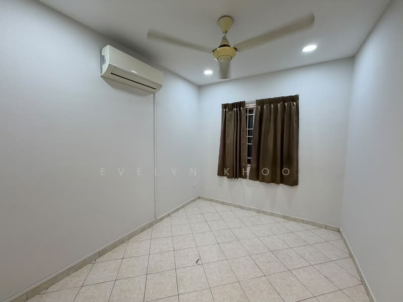 Apartment for Sale at Bayu Puteri - Evelyn Khoo - Room - PropertyGuru.com.my