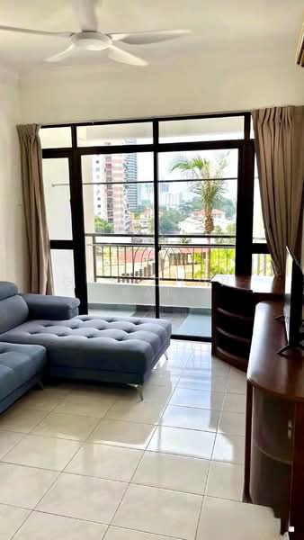 Kondominium untuk Disewa di E-Park Condominium - Gan Chun Kai - Living Room - PropertyGuru.com.my