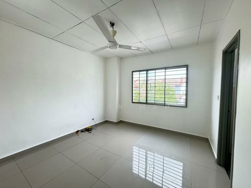 2-storey Terraced House for Sale in Bandar Tasik Puteri (Rawang) - Elwin Mah - Interior - PropertyGuru.com.my