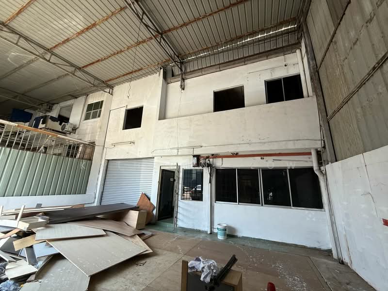 Terrace Factory for Rent in Taman Tan Sri Yaacob (Johor Bahru) - Katherine Low - Interior - PropertyGuru.com.my