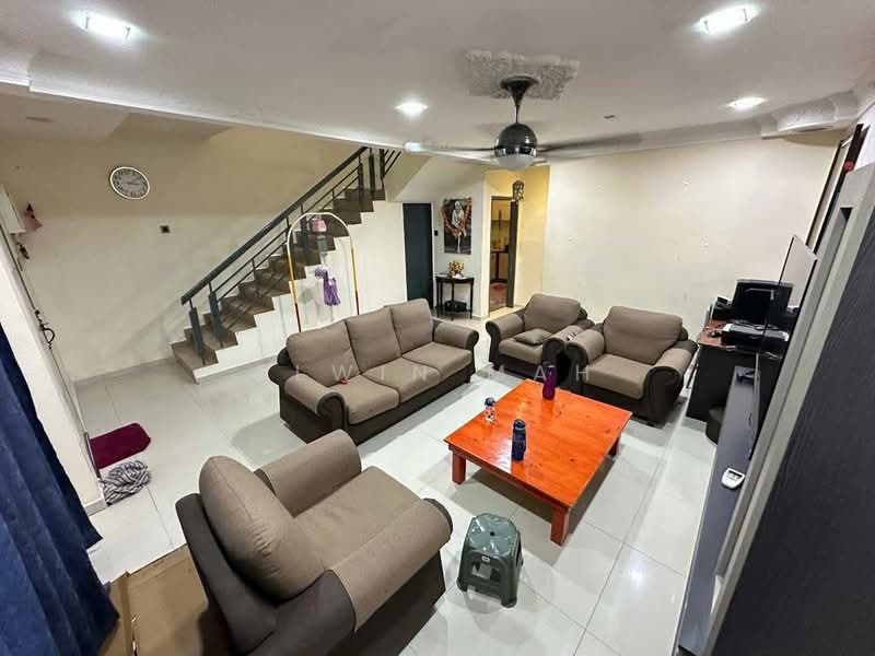 2-storey Terraced House for Sale in Kota Emerald (Rawang) - Elwin Mah - Living Room - PropertyGuru.com.my