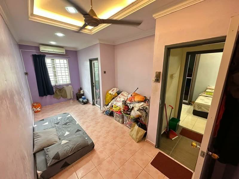 2-storey Terraced House for Sale in Kota Emerald (Rawang) - Elwin Mah - Bedroom - PropertyGuru.com.my