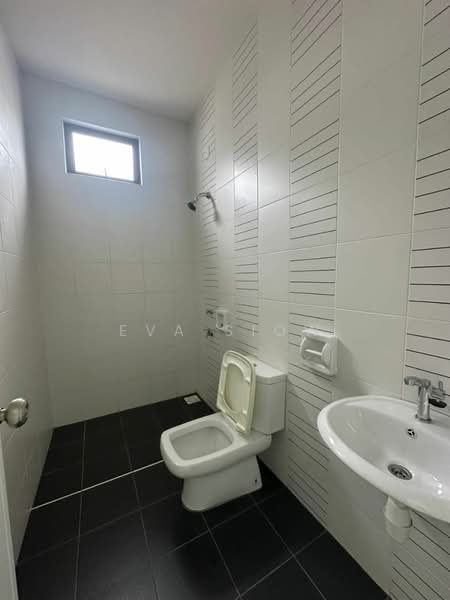 Banglo Pautan untuk Dijual di Bukit Indah (Iskandar Puteri (Nusajaya)) - Eva Siow - Bathroom - PropertyGuru.com.my