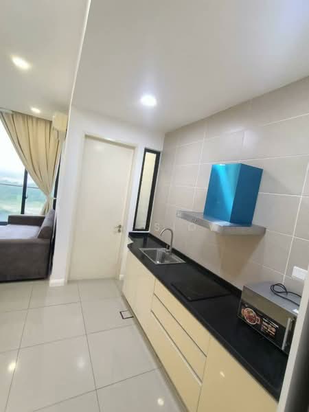 Service Residence for Sale at D'Pristine - Eva Siow - Kitchen - PropertyGuru.com.my