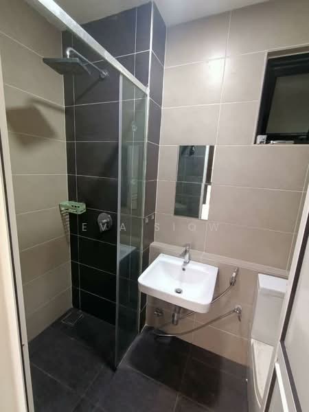 Service Residence for Sale at D'Pristine - Eva Siow - Bathroom - PropertyGuru.com.my