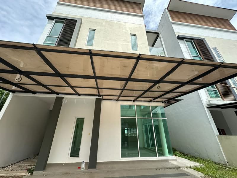 3-storey Terraced House for Sale in Taman Bukit Hartamas (Cheras) - Willie Teng - Exterior - PropertyGuru.com.my