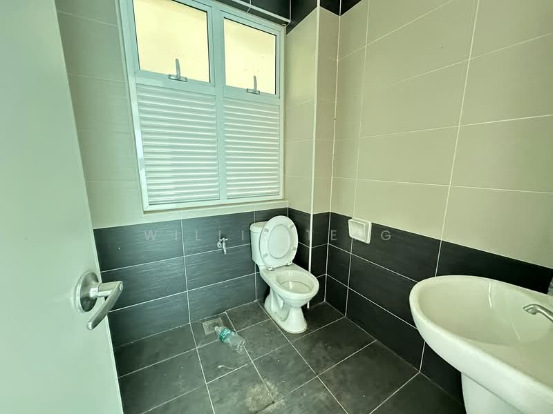 3-storey Terraced House for Sale in Taman Bukit Hartamas (Cheras) - Willie Teng - Bathroom - PropertyGuru.com.my