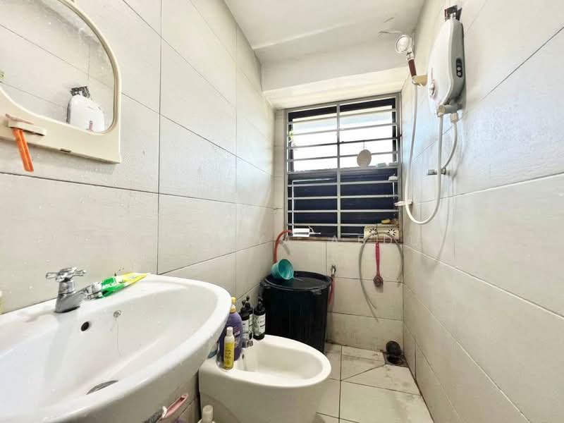 2-storey Terraced House for Sale in Kampung Tasik Tambahan (Ampang) - Cik Maya Abdul - PropertyGuru.com.my