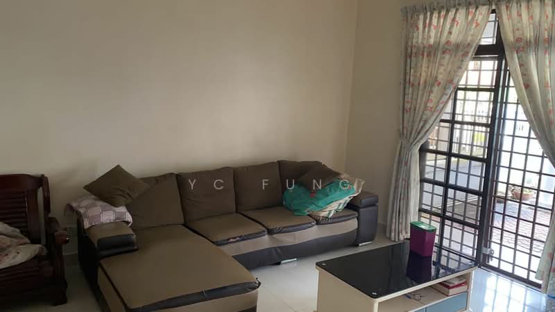 2-storey Terraced House for Rent in Bandar Seri Alam (Masai) - YC Fung - Living Room - PropertyGuru.com.my
