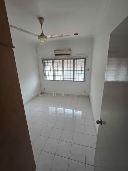 Terraced House for Rent in Taman Seri Bukit Segambut (Batu) - See Hui Tan - PropertyGuru.com.my