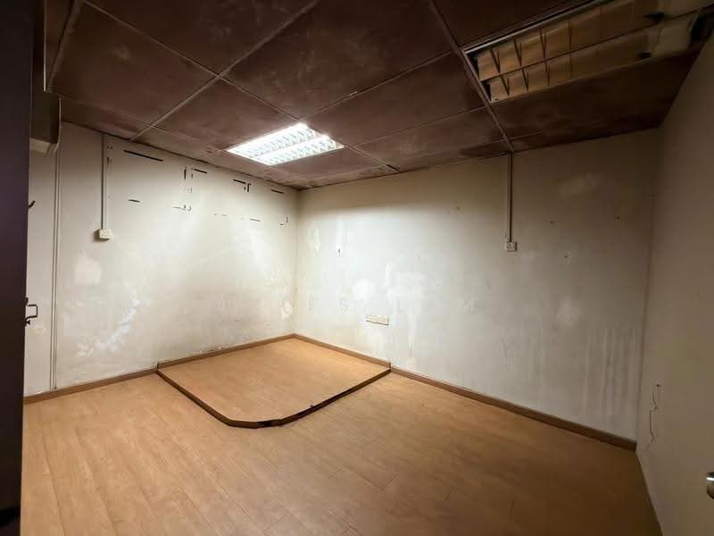 Shop for Rent in Taman Molek (Johor Bahru) - Aries Lam - PropertyGuru.com.my