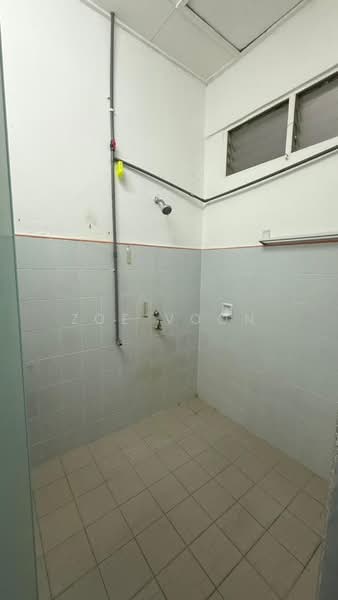 Rumah Teres 1 Tingkat untuk Dijual di Taman Ungku Tun Aminah (Skudai) - Zoe Voon - Bathroom - PropertyGuru.com.my
