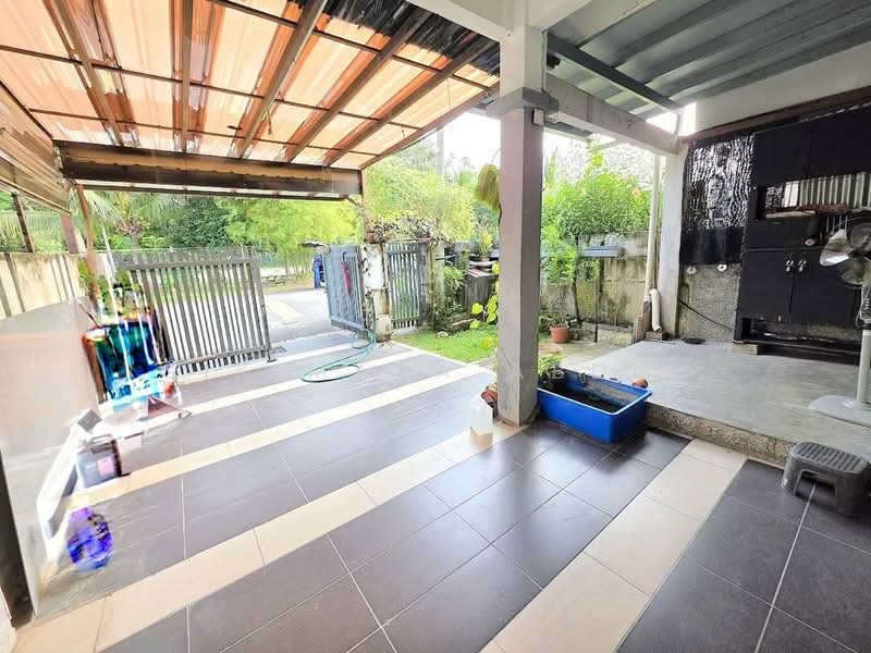 1-storey Terraced House for Sale in Bandar Saujana Putra (Tanjong Duabelas) - Cik Maya Abdul - Exterior - PropertyGuru.com.my