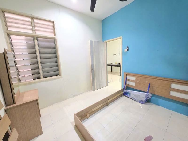1-storey Terraced House for Sale in Bandar Saujana Putra (Tanjong Duabelas) - Cik Maya Abdul - Bedroom - PropertyGuru.com.my