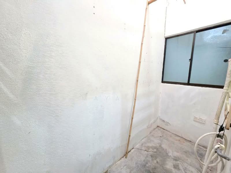 1-storey Terraced House for Sale in Bandar Saujana Putra (Tanjong Duabelas) - Cik Maya Abdul - Interior - PropertyGuru.com.my