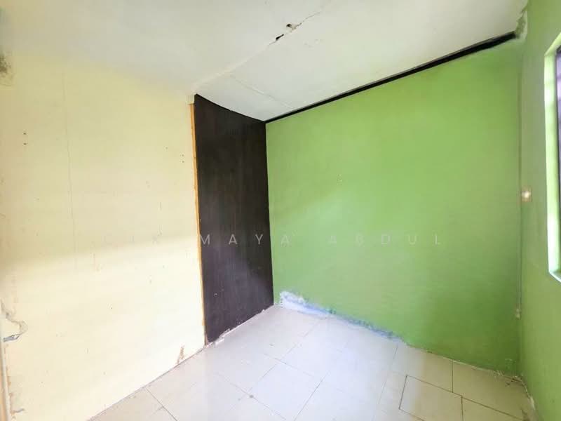 1-storey Terraced House for Sale in Bandar Saujana Putra (Tanjong Duabelas) - Cik Maya Abdul - Interior - PropertyGuru.com.my