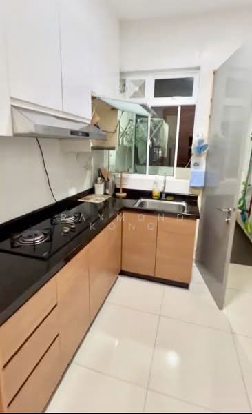 Service Residence for Sale at Skysuites @ Meldrum Hills - Raymond Kong - PropertyGuru.com.my